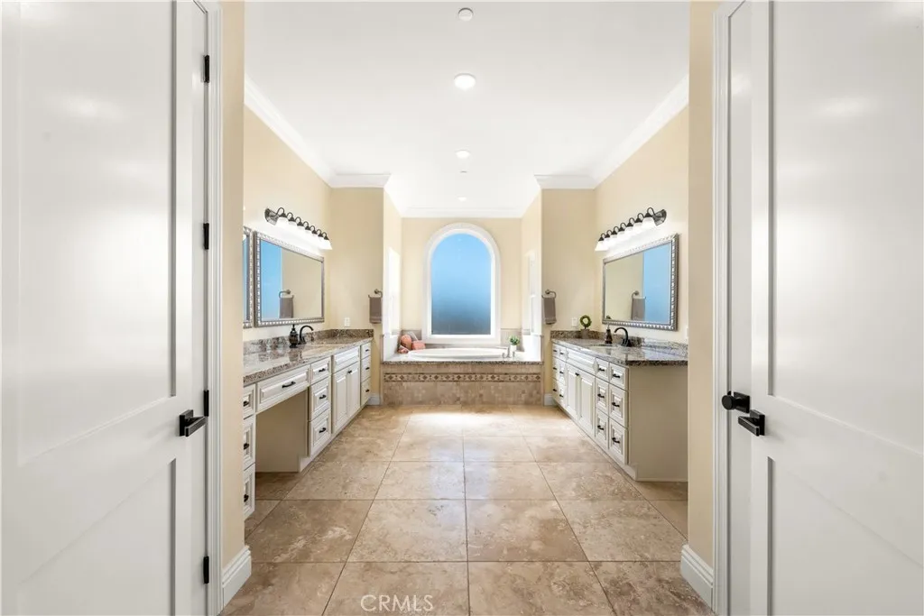 25700 El Chaval Place, Temecula, California 92590 home-pic-46