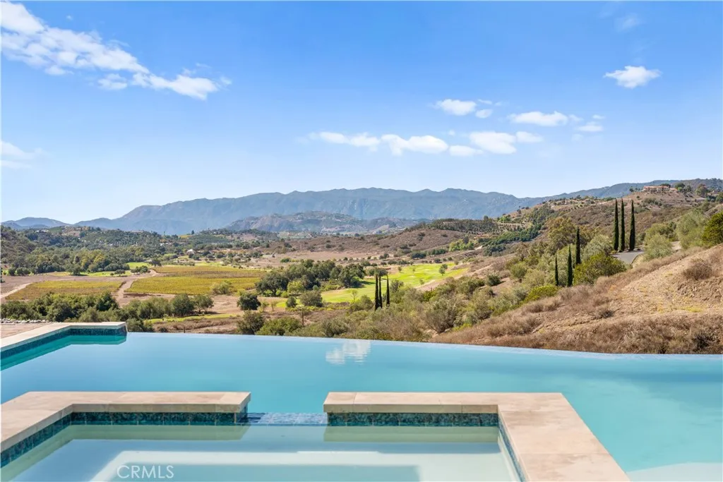 25700 El Chaval Place, Temecula, California 92590 home-pic-54