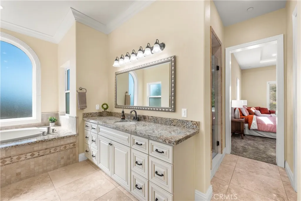 25700 El Chaval Place, Temecula, California 92590 home-pic-47