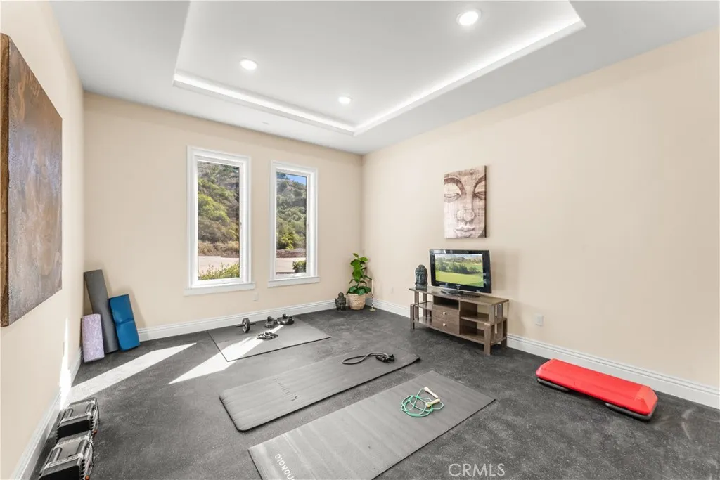 25700 El Chaval Place, Temecula, California 92590 home-pic-34