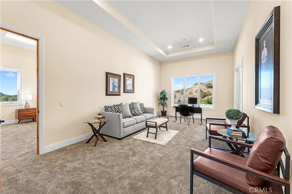 25700 El Chaval Place, Temecula, California 92590 home-pic-37