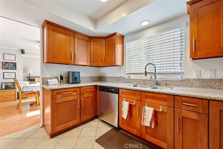 15410 Runnymede, Van Nuys, California 91406
