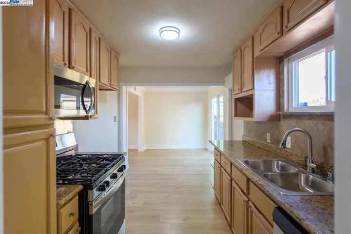 23 E Madill St, Antioch, California 94509