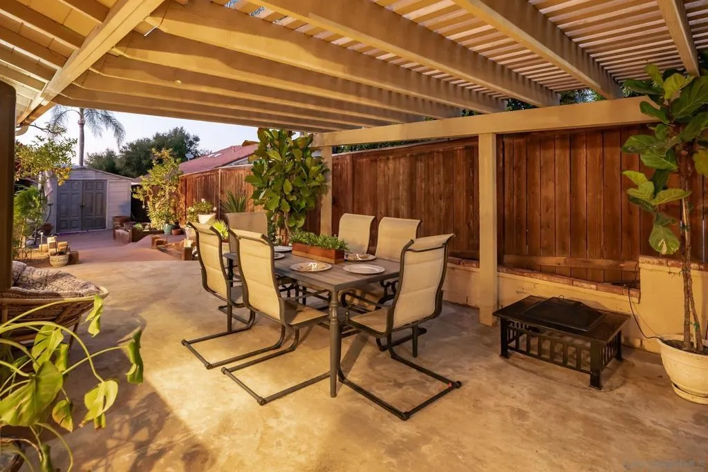 1322 Loma De Paz, Escondido, California 92027 home-pic-45