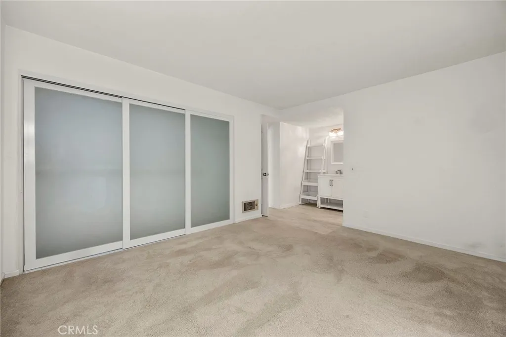 1052 S Idaho 19, La Habra, California 90631 home-pic-15