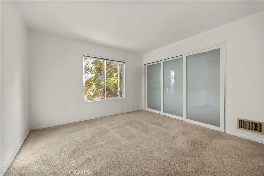 1052 S Idaho 19, La Habra, California 90631 home-pic-14
