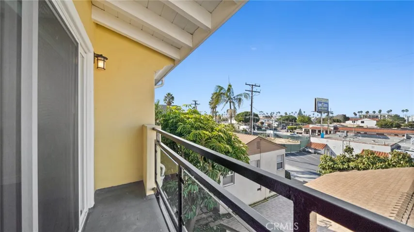 521 Avenue C B, Redondo Beach, California 90277