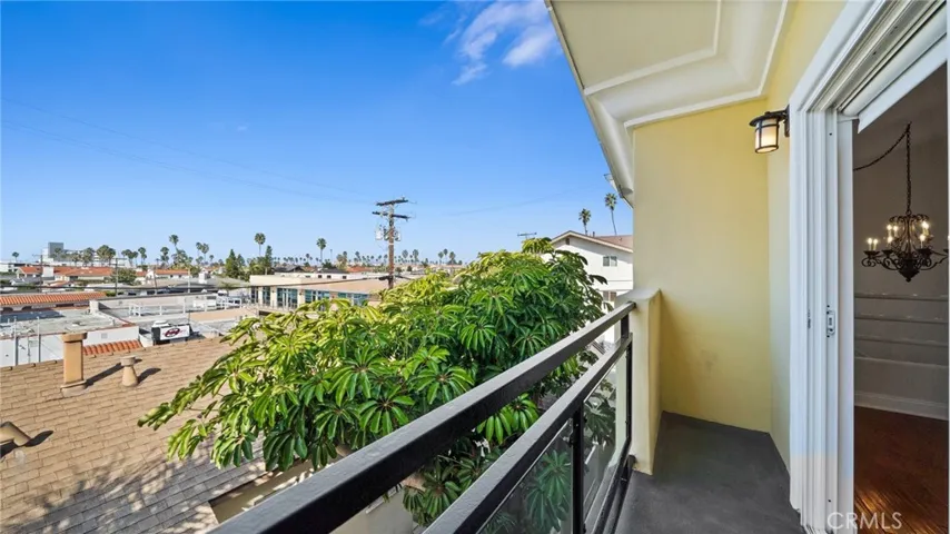 521 Avenue C B, Redondo Beach, California 90277
