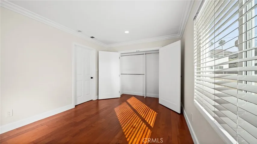 521 Avenue C B, Redondo Beach, California 90277