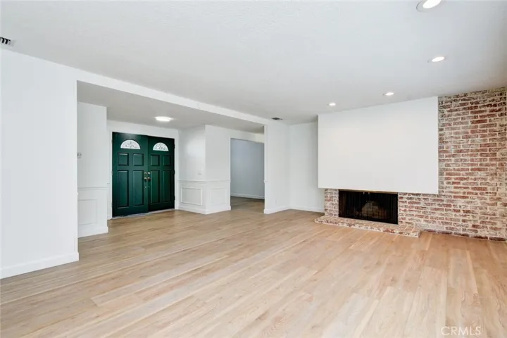 916 Boxwood, Fullerton, California 92835