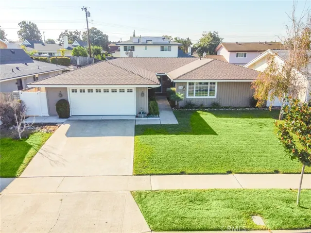 916 Boxwood, Fullerton, California 92835