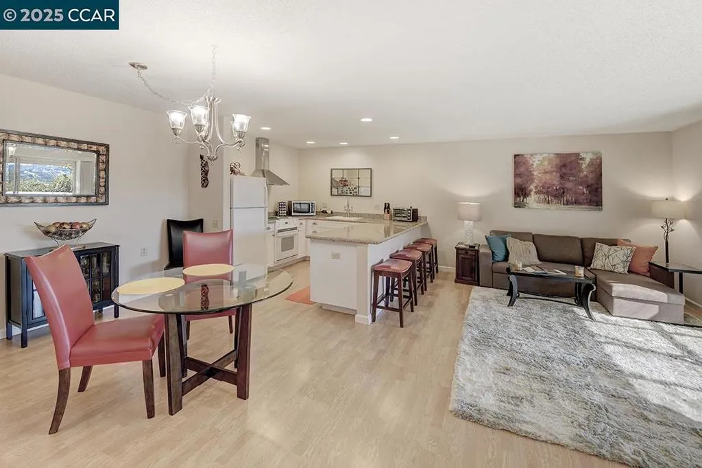 2148 Golden Rain Rd 1, Walnut Creek, California 94595 home-pic-9