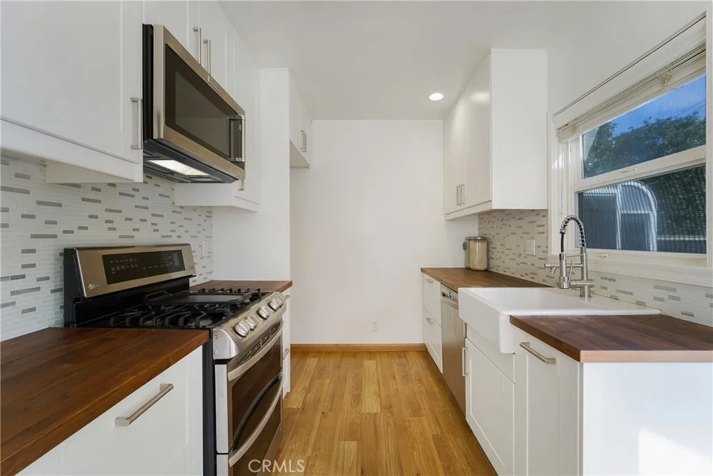 6068 Lawson Way, Riverside, California 92506 home-pic-13