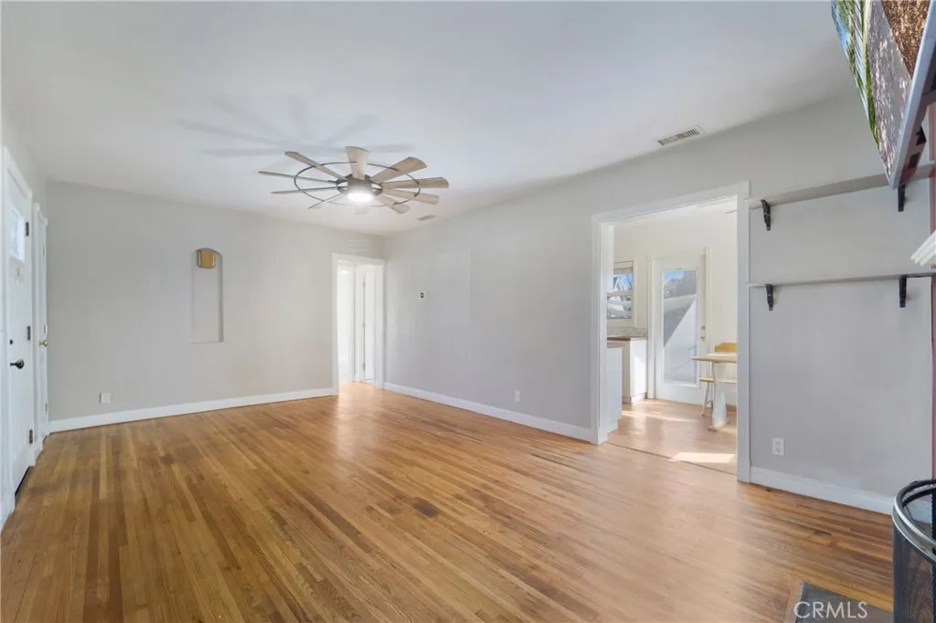 6068 Lawson Way, Riverside, California 92506 home-pic-8