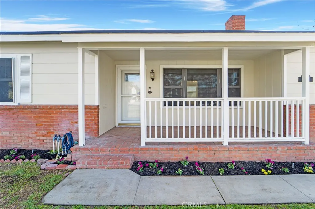 6068 Lawson Way, Riverside, California 92506 home-pic-6