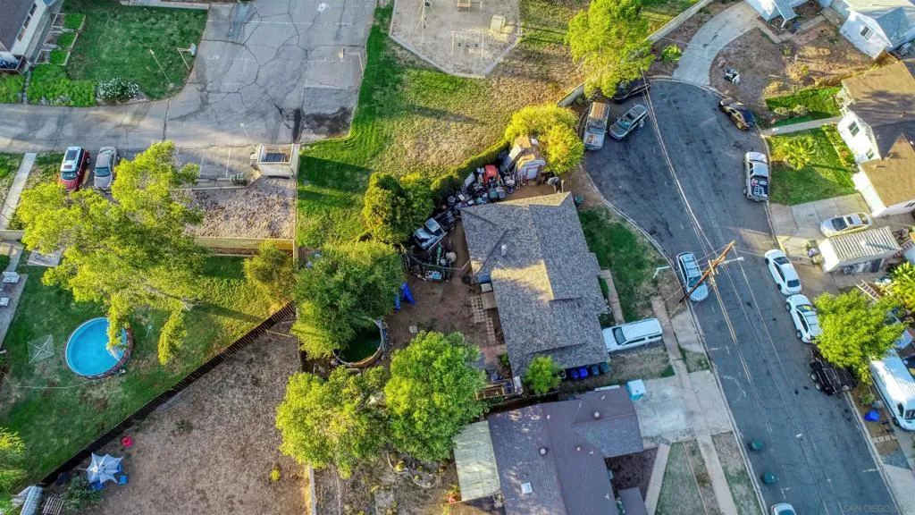 , Escondido, California 92027 home-pic-36