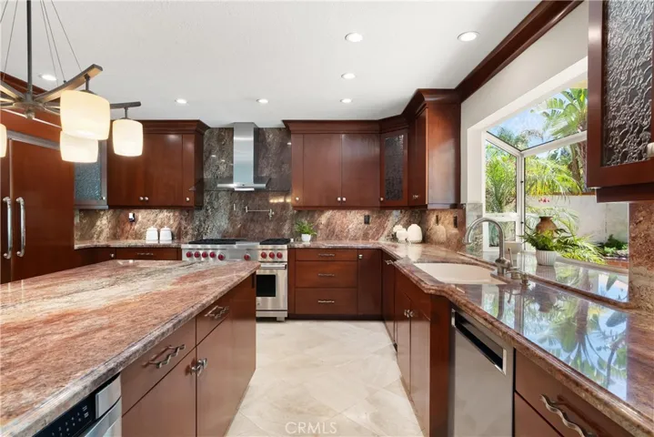 20520 Via Magdalena, Yorba Linda, California 92887