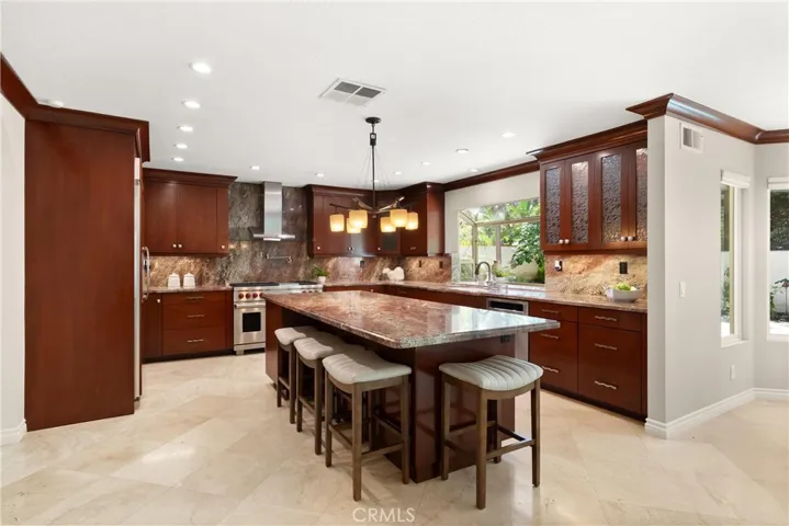 20520 Via Magdalena, Yorba Linda, California 92887