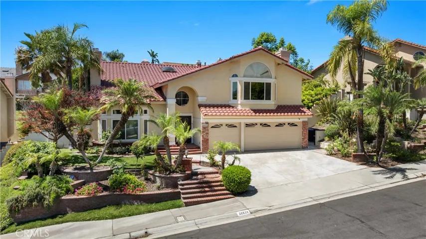 20520 Via Magdalena, Yorba Linda, California 92887