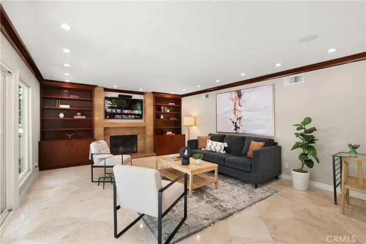 20520 Via Magdalena, Yorba Linda, California 92887