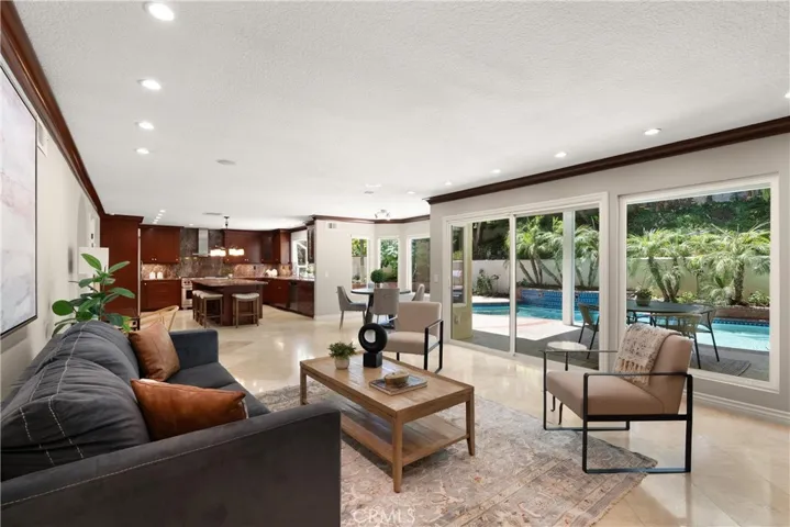 20520 Via Magdalena, Yorba Linda, California 92887