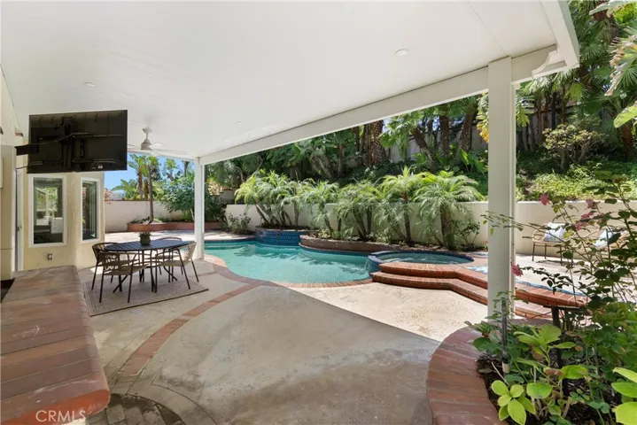 20520 Via Magdalena, Yorba Linda, California 92887