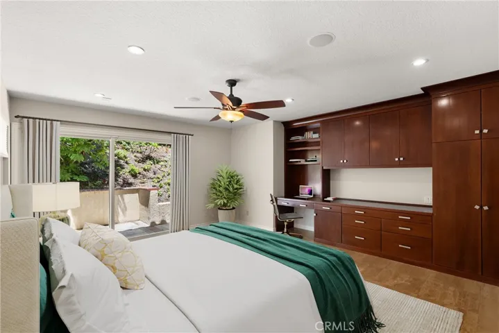 This room has been digitally staged.