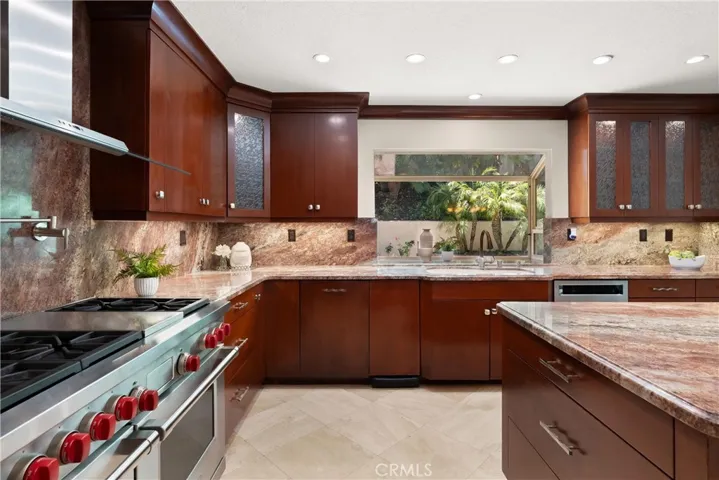 20520 Via Magdalena, Yorba Linda, California 92887