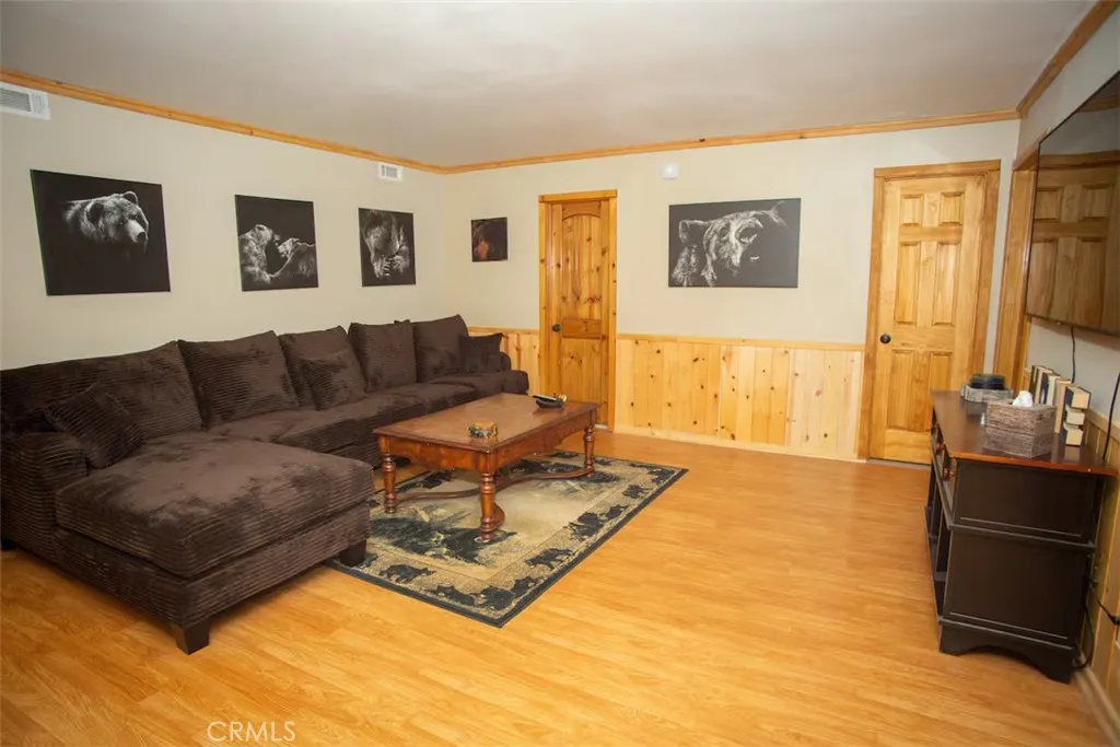 1100 Johnny Way, Big Bear City, California 92314 home-pic-32