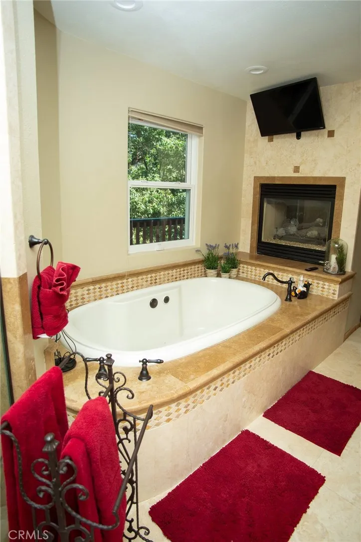 1100 Johnny Way, Big Bear City, California 92314 home-pic-14