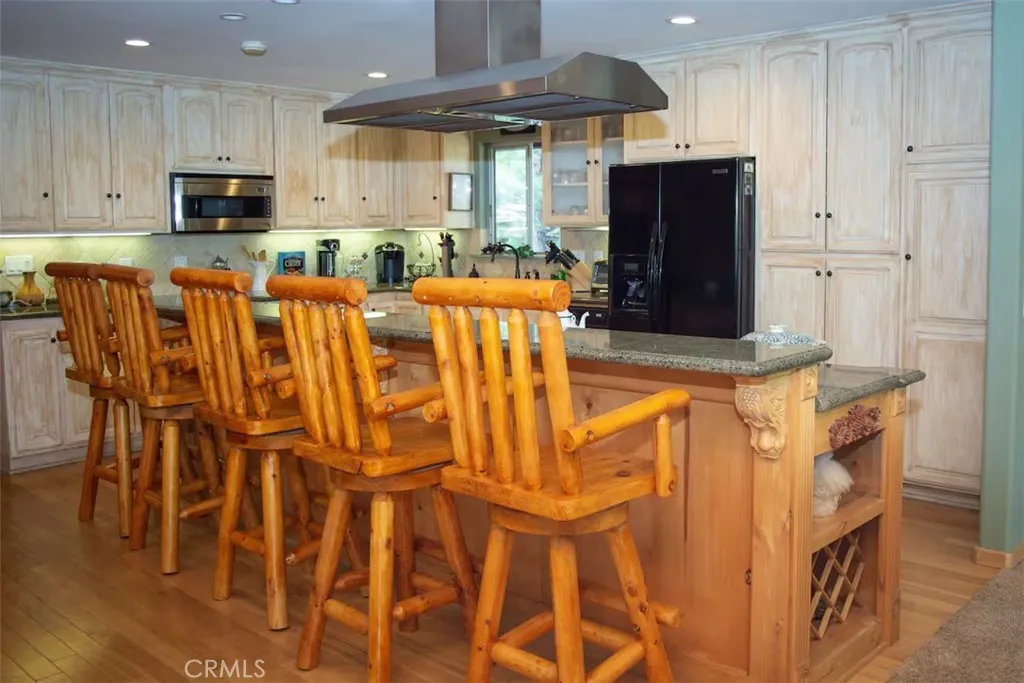 1100 Johnny Way, Big Bear City, California 92314 home-pic-36