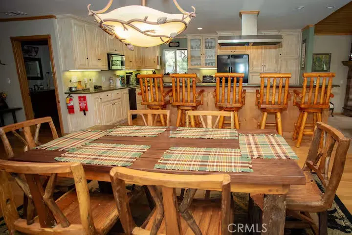 1100 Johnny Way, Big Bear City, California 92314 home-pic-5