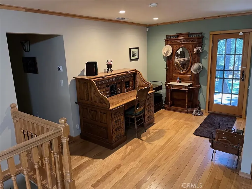 1100 Johnny Way, Big Bear City, California 92314 home-pic-27