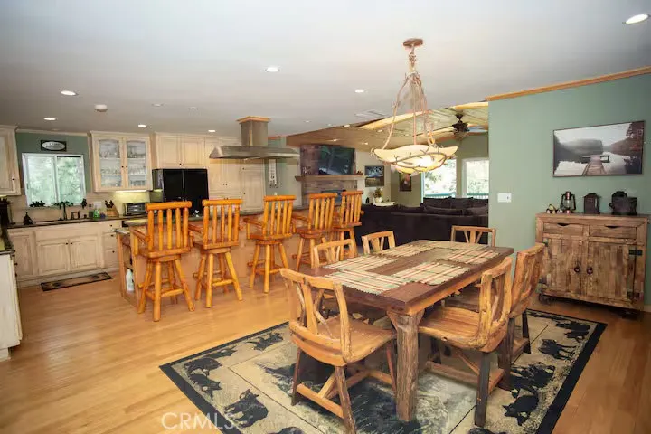 1100 Johnny Way, Big Bear City, California 92314 home-pic-7