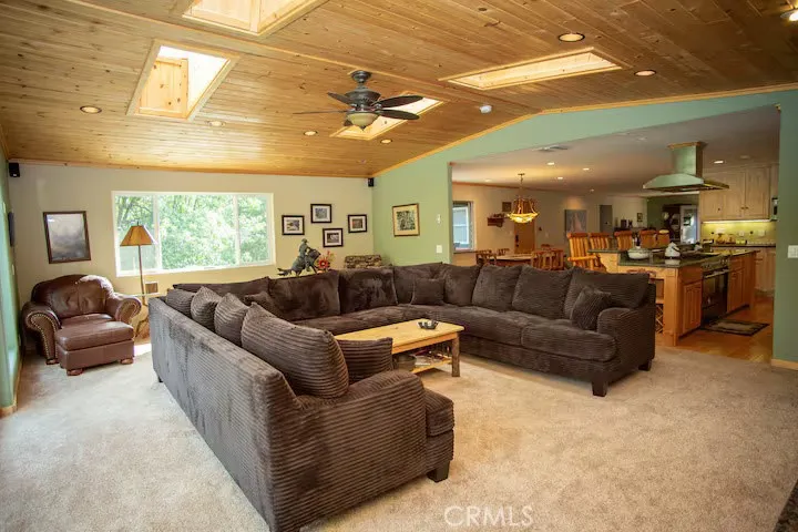1100 Johnny Way, Big Bear City, California 92314 home-pic-38