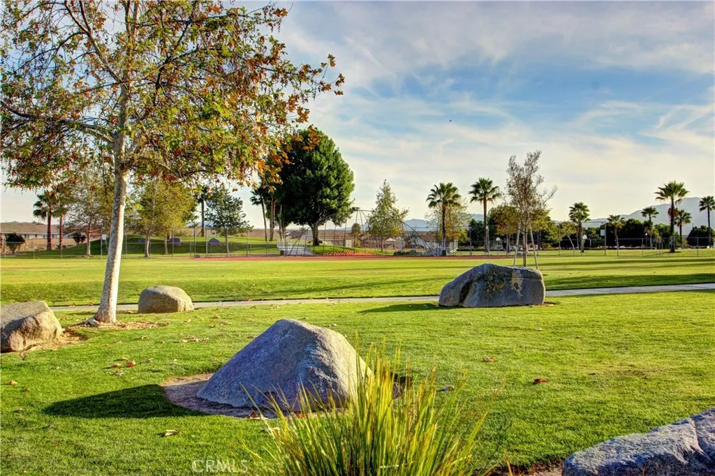 12286 Falling Branch Court, Riverside, California 92503 home-pic-47