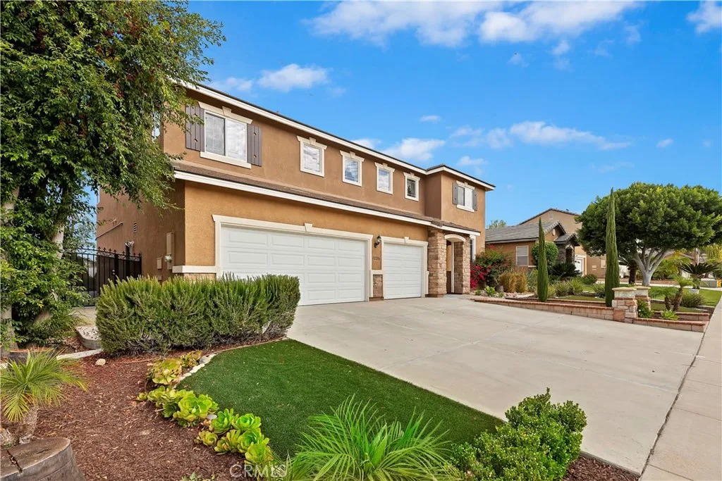 12286 Falling Branch Court, Riverside, California 92503 home-pic-1