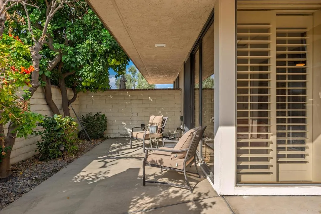 27 Cornell Drive, Rancho Mirage, California 92270 home-pic-9