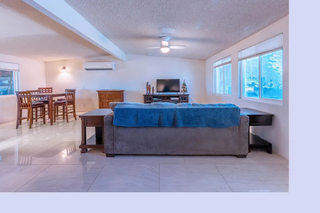 2338 Sand Ere Avenue, Thermal, California 92274 home-pic-19
