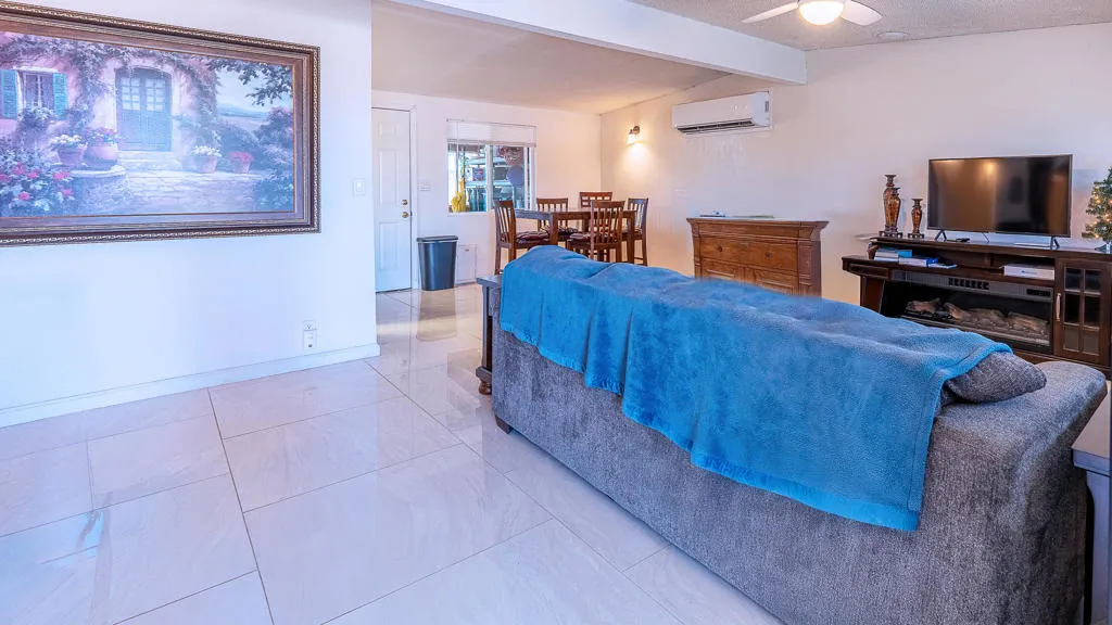 2338 Sand Ere Avenue, Thermal, California 92274 home-pic-18