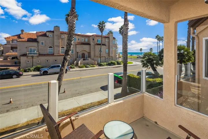 2000 Pacific Coast Hwy 102, Huntington Beach, California 92648