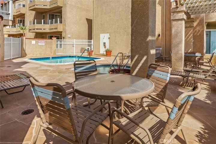 2000 Pacific Coast Hwy 102, Huntington Beach, California 92648