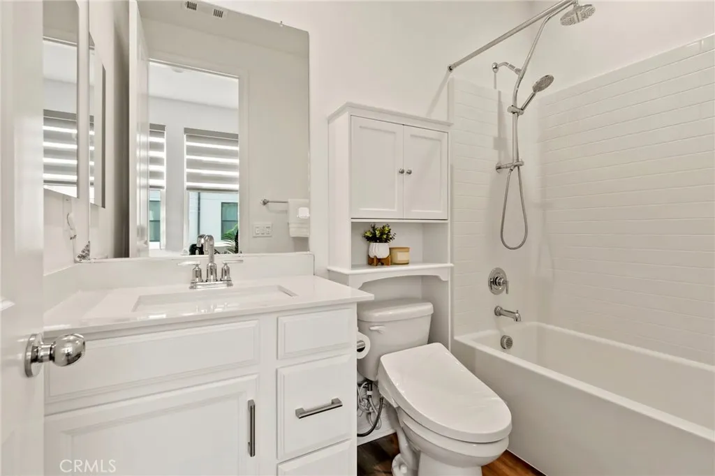 102 Sawbuck, Irvine, California 92618 home-pic-21