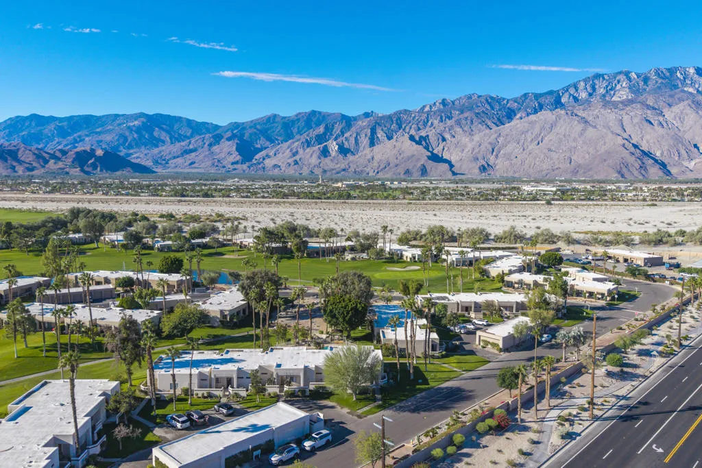 67201 N Chimayo Drive, Cathedral City, California 92234 home-pic-35