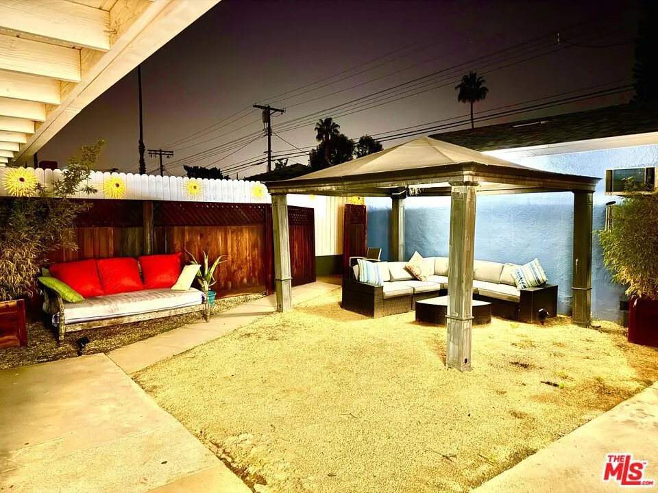 11725 Balboa Boulevard, Granada Hills, California 91344 home-pic-64