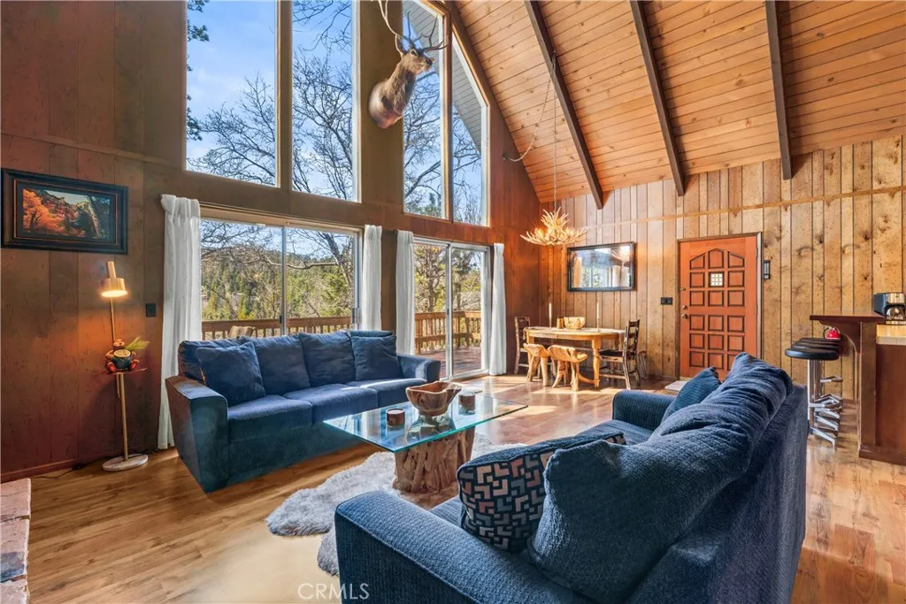 26375 Augusta Drive, Lake Arrowhead, California 92352 home-pic-0