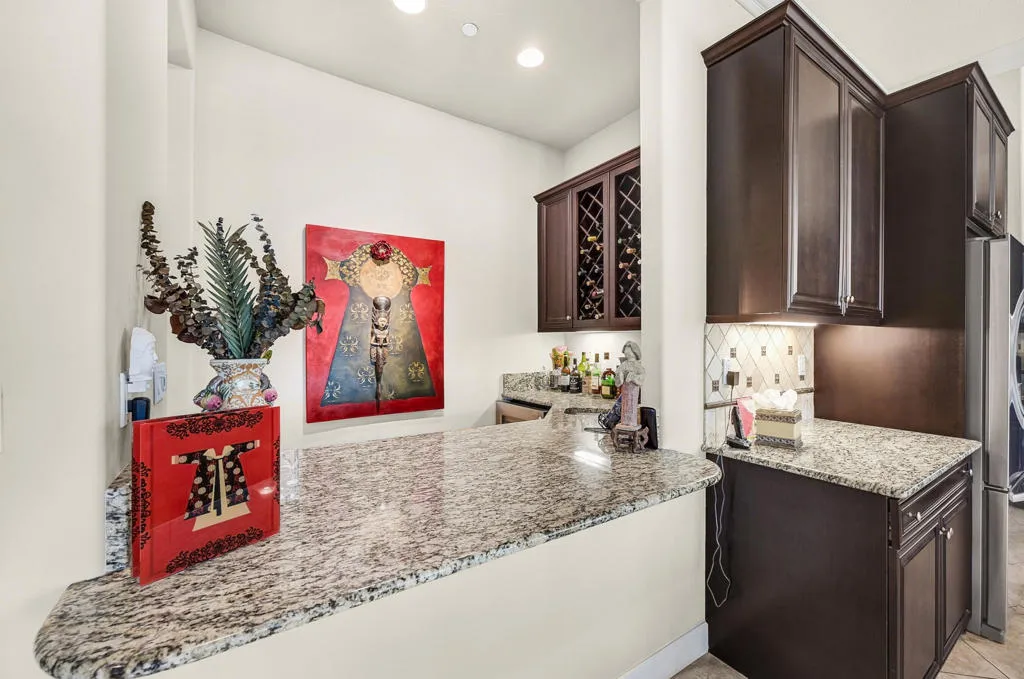 81569 Corte Monteleon, Indio, California 92203 home-pic-8