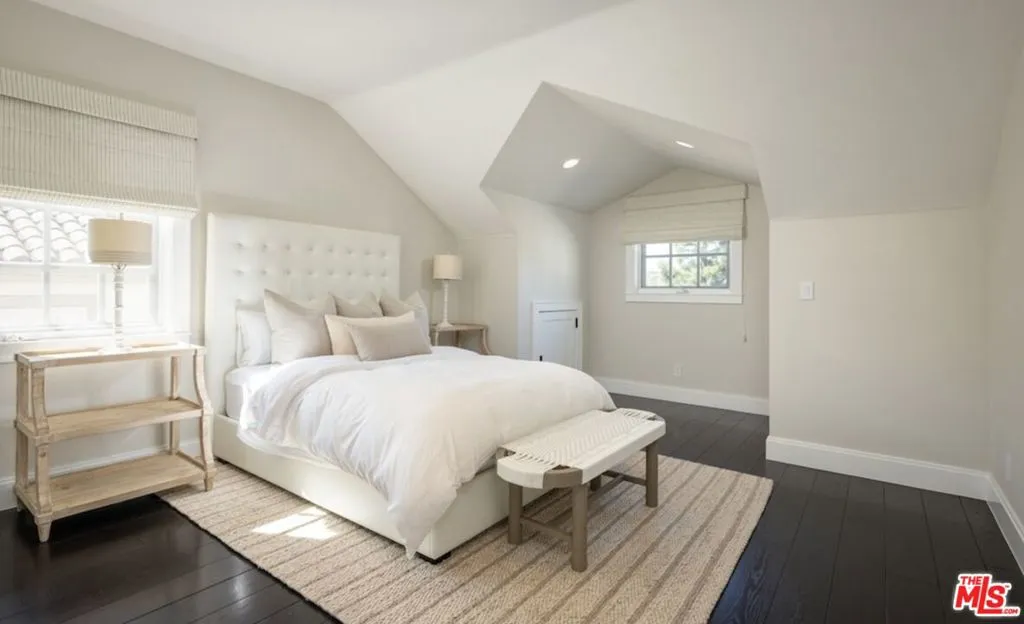 2311 Worthing Lane, Los Angeles, California 90077 home-pic-23