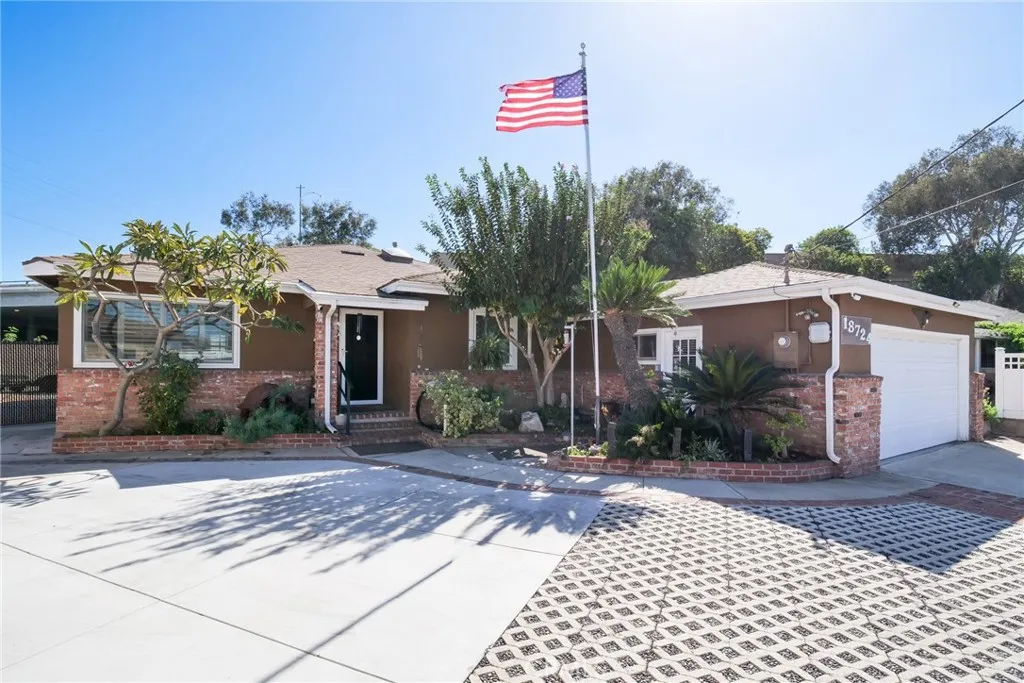 18724 S Brighton, Gardena, California 90248 home-pic-0
