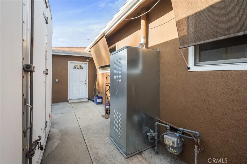 18724 S Brighton, Gardena, California 90248 home-pic-48